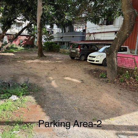 Shiva Inn Guruvāyūr Zewnętrze zdjęcie